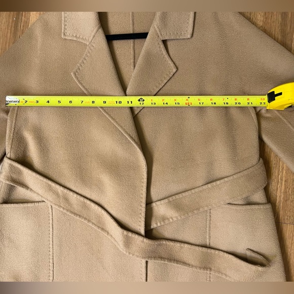 Cashmere Wool Coat - Picture 16 of 16